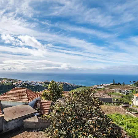 Ferienhaus Sunrise Estreito Da Calheta