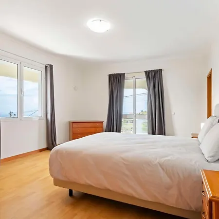 Ferienhaus Sunrise Estreito Da Calheta