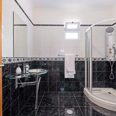 Sunrise * Estreito Da Calheta