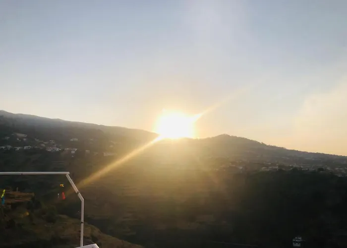 Дом отдыха Sunrise Estreito Da Calheta