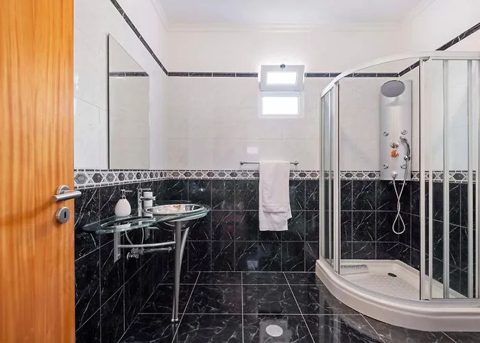 Sunrise * Estreito Da Calheta