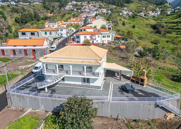 Sunrise * Estreito Da Calheta